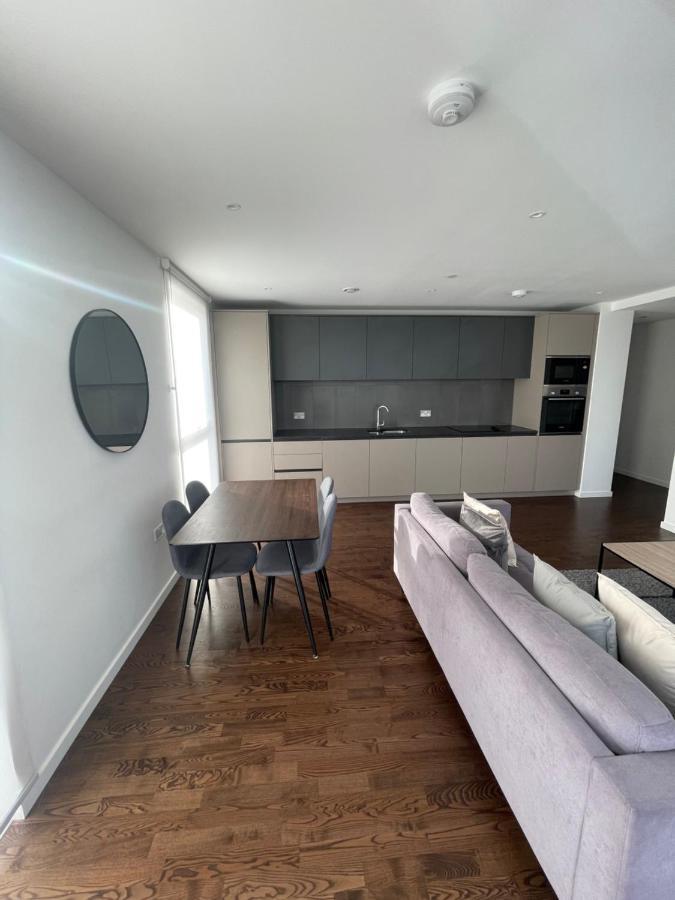 Immaculate 2Bed Apartment In London- City Views Londres Exterior foto